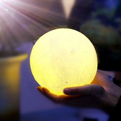 調節可能なタッチ制御 リモート PLA 3D プリント 月ランプ 寿命 10000 時間